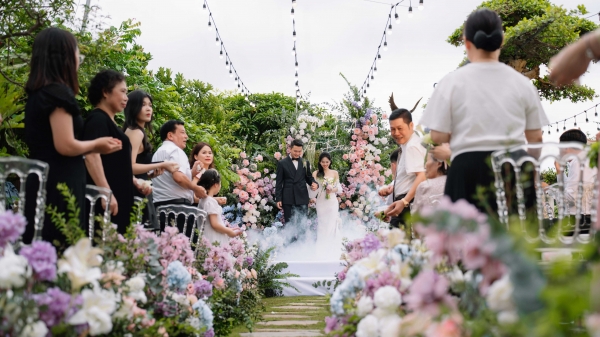 PRIVATE WEDDING : QUỲNH TRANG - VIỆT DŨNG